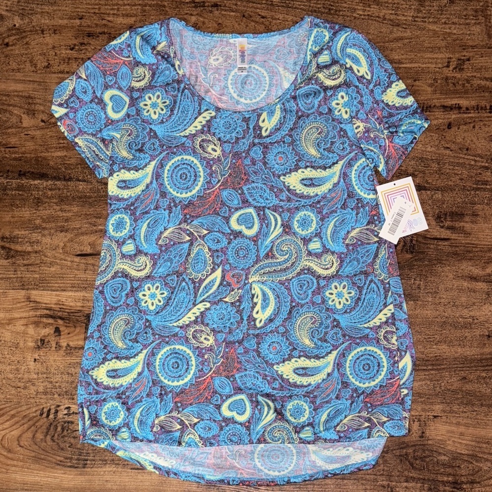 Colorful Paisley Women's Top size medium